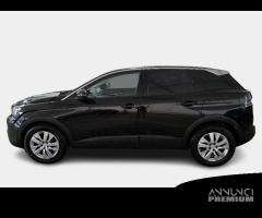 PEUGEOT 3008 BlueHDI 130 EAT8 S/S Business - 2