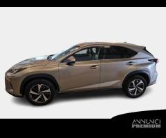 LEXUS NX 300h Hybrid Luxury 4WD