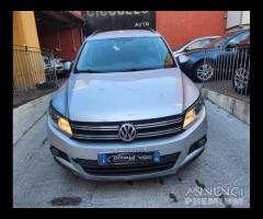 Volkswagen tiguan 2.0 tdi 2012