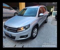 Volkswagen tiguan 2.0 tdi 2012