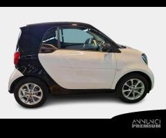 SMART FORTWO 70 1.0 52kW youngster twinamic