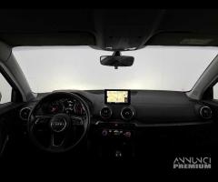 AUDI Q2 2.0 35 TDI BUSINESS S TRONIC QUATTRO