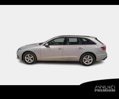 AUDI A4 AVANT 2.0 35 TDI MHEV S tronic Business