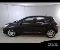 RENAULT CLIO 0.9 TCE 90cv MOSCHINO ZEN 5 PORTE