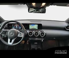 MERCEDES-BENZ A 250 e EQ-POWER Auto Business Extra