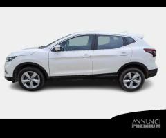 NISSAN QASHQAI 1.3 DIG-T 140 Business - 2