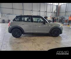 MINI COOPER Business 5 PORTE