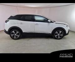 PEUGEOT 3008 BlueHDI 130 S/S Allure