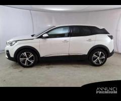 PEUGEOT 3008 BlueHDI 130 S/S Allure