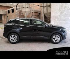 PEUGEOT 3008 BlueHDI 130 EAT8 S/S Active Business