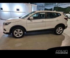 NISSAN QASHQAI 1.5 dCi 115 Business DCT