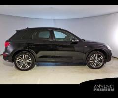 AUDI Q5 40 TDI S Line Plus quattro S tronic