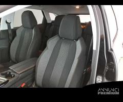 PEUGEOT 3008 BlueHDI 130 S/S Business - 5