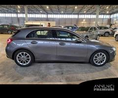 MERCEDES-BENZ A 180 d Automatic Sport 5 PORTE