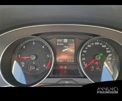 VOLKSWAGEN PASSAT VARIANT 2.0 TDI SCR EVO 110kW Bu