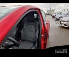 RENAULT CLIO 1.0 TCE 66KW INTENS 5 PORTE