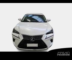 LEXUS NX 300h Hybrid Business 4WD - 3