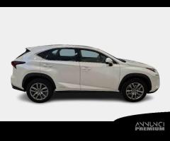 LEXUS NX 300h Hybrid Business 4WD - 4