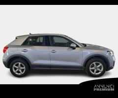 AUDI Q2 1.6 30 TDI BUSINESS S TRONIC