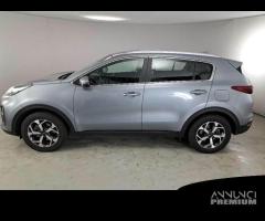 KIA SPORTAGE 1.6 CRDI MHYB 100KW BUSINESS CLASS DC - 2