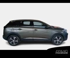 PEUGEOT 3008 BlueHDI 130 EAT8 S/S Allure