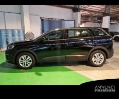 PEUGEOT 5008 BlueHDi 130 Business EAT8 S/S aut.