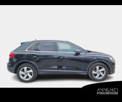 AUDI Q3 35 TDI S tronic Business Advanced