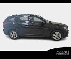 BMW X1 xDrive 25e Advantage automatico - 1