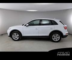 AUDI Q5 40 TDI Business quattro S tronic