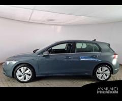 VOLKSWAGEN GOLF VIII 2.0 TDI SCR 85kW Style 5 PORT