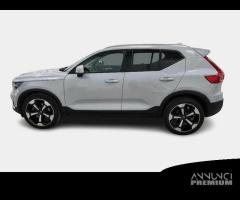 VOLVO XC40 D3 AWD Geartronic Business Plus - 1