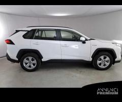 TOYOTA RAV 4 2.5 HV 178cv E-CVT Business 2WD