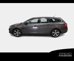 PEUGEOT 308 WAGON Allure BlueHDi 130 S/S