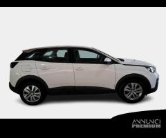 PEUGEOT 3008 PureTech Turbo 130 S/S Active