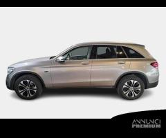 MERCEDES-BENZ GLC 300 e 4Matic EQ-Power Business E