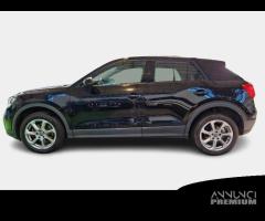 AUDI Q2 1.6 TDI BUSINESS S TRONIC