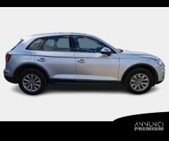 AUDI Q5 35 TDI Business quattro S tronic