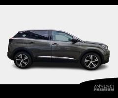 PEUGEOT 3008 BlueHDI 130 EAT8 S/S Allure