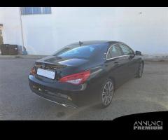 MERCEDES-BENZ CLA 200 d Sport 4 PORTE BERLINA