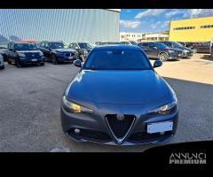 ALFA ROMEO GIULIA 2.2 Turbo AT8 150CV Super 4 PORT