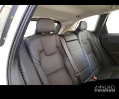 VOLVO XC60 B4 D AWD automatico Business - 6