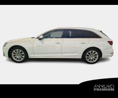 AUDI A4 AVANT 2.0 30 TDI BUSINESS SPORT S TRONIC