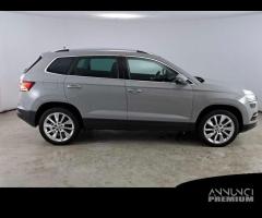 SKODA KAROQ 1.6 TDI SCR STYLE DSG