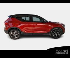 VOLVO XC40 D3 AWD Geartronic R-Design