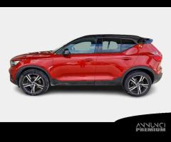 VOLVO XC40 D3 AWD Geartronic R-Design