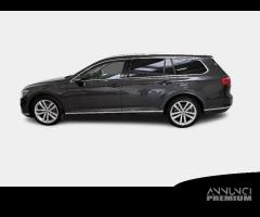 VOLKSWAGEN PASSAT VARIANT 2.0 TDI SCR EVO 110kW Ex - 1