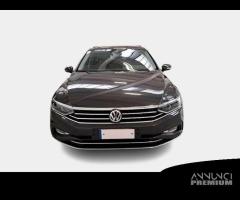 VOLKSWAGEN PASSAT VARIANT 2.0 TDI SCR EVO 110kW Ex - 3