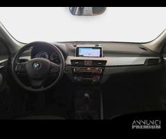 BMW X1 xDrive 25e Business Advantage automatico