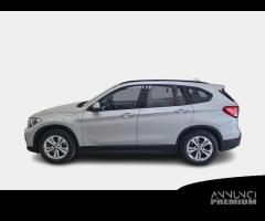 BMW X1 xDrive 25e Business Advantage automatico