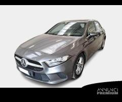 MERCEDES-BENZ A 180 d Automatic Business 5 PORTE